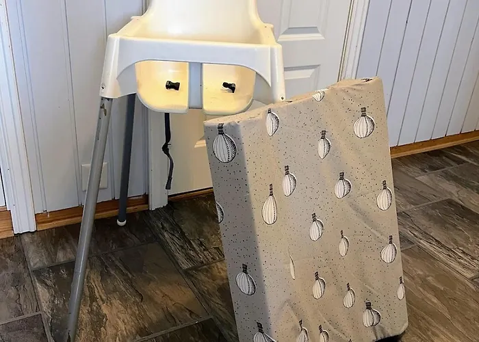 Spacious House - Free Parking - King Beds Vila Tromsø